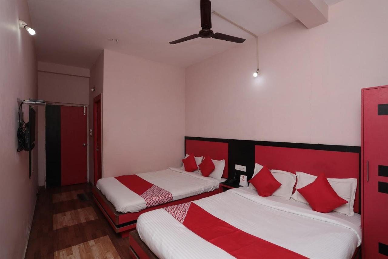 Oyo 6274 Hotel Janaki Residency Puri Bagian luar foto